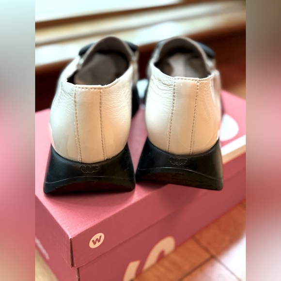 Wonders platform Loafer A-2430 cream patent EU 39 (8-8.5) - Picture 4 of 6